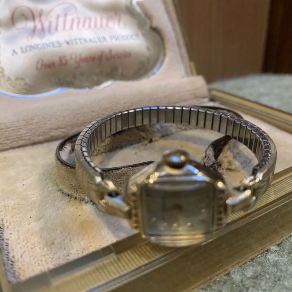 Works! Wittnauer Ladies Swiss Watch 10K Rolled Gold Plate Bezel Wind Up W/ Case! - Picture 3 of 5